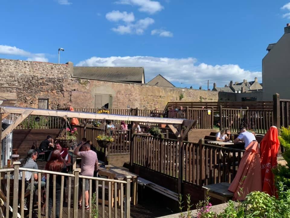 Cutty Sark Inn Eyemouth Exteriér fotografie